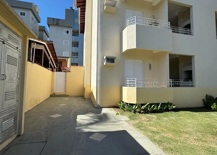 Apartamento Garça Branca - Itaguá